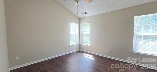 Building Photo - 14011 Millers Creek Ln