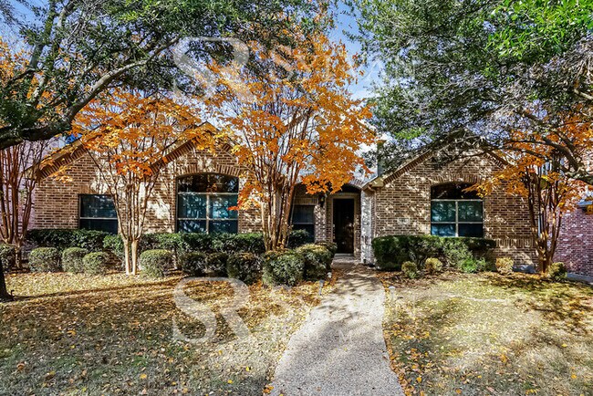 Building Photo - Gorgeous 4BR contemporary Home!