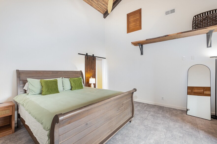 Building Photo - 4006 Apple Valley Dr