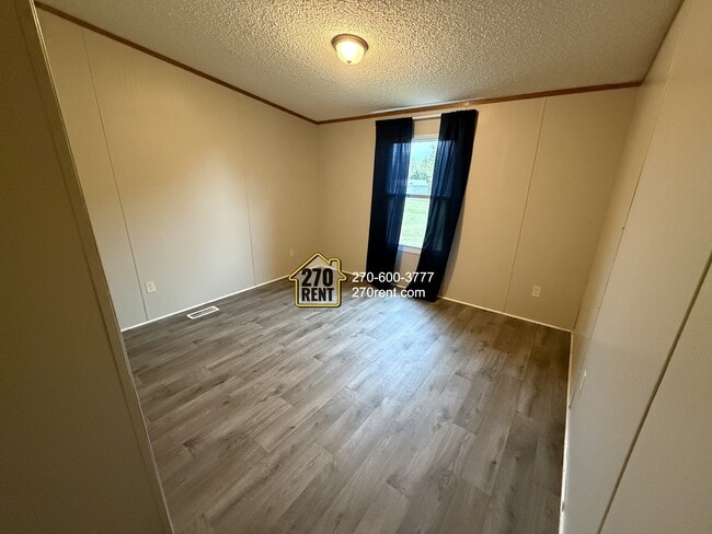 Building Photo - 1865 Liberty Rd