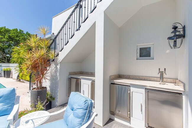 Building Photo - 11663 Maidstone Dr