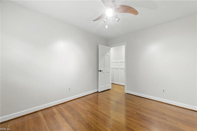 Building Photo - 707 Lipton Dr