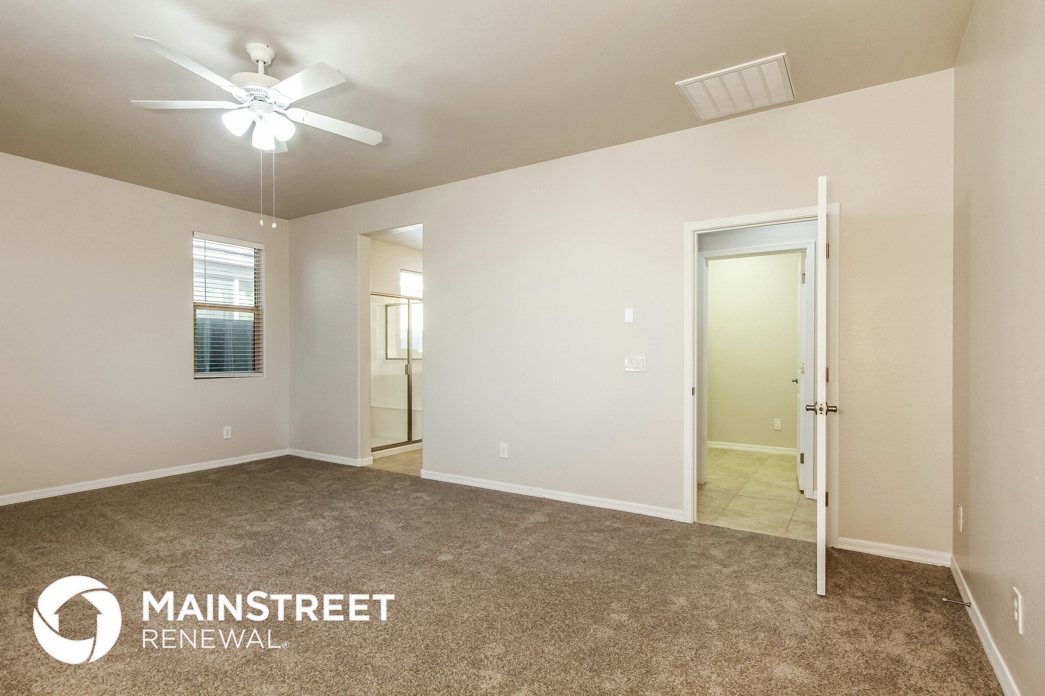 Building Photo - 4710 S 102nd Ln