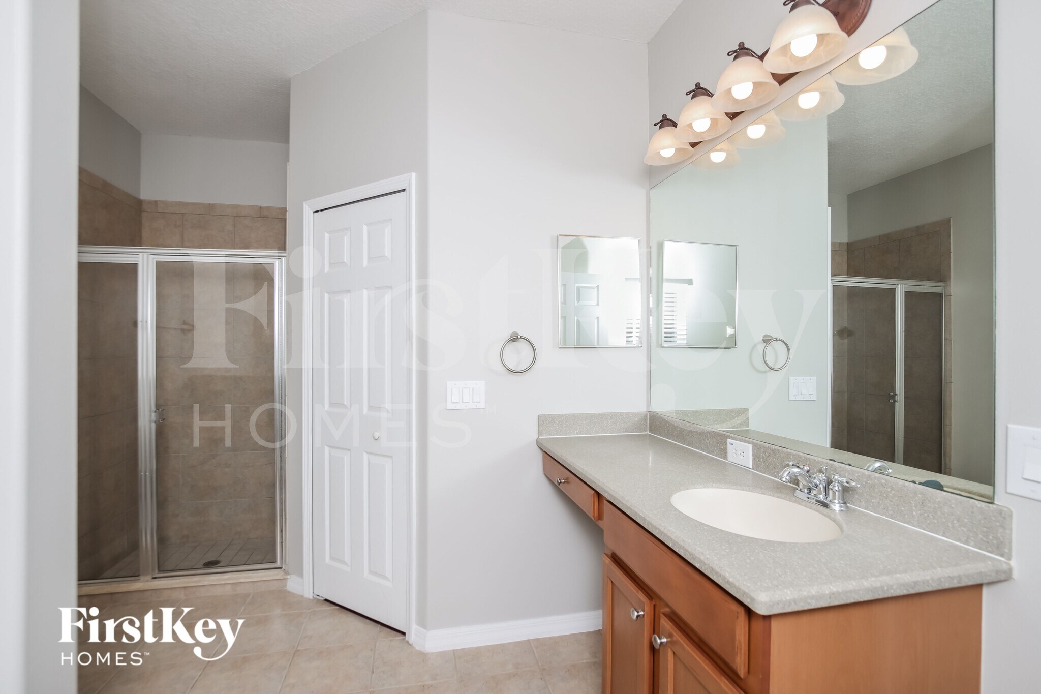 Building Photo - 2298 Maeve Cir