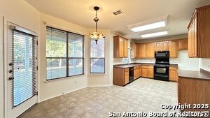 Building Photo - 11015 Mustang Spring