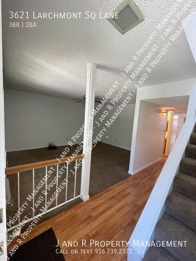 Building Photo - 3621 Larchmont Square Ln