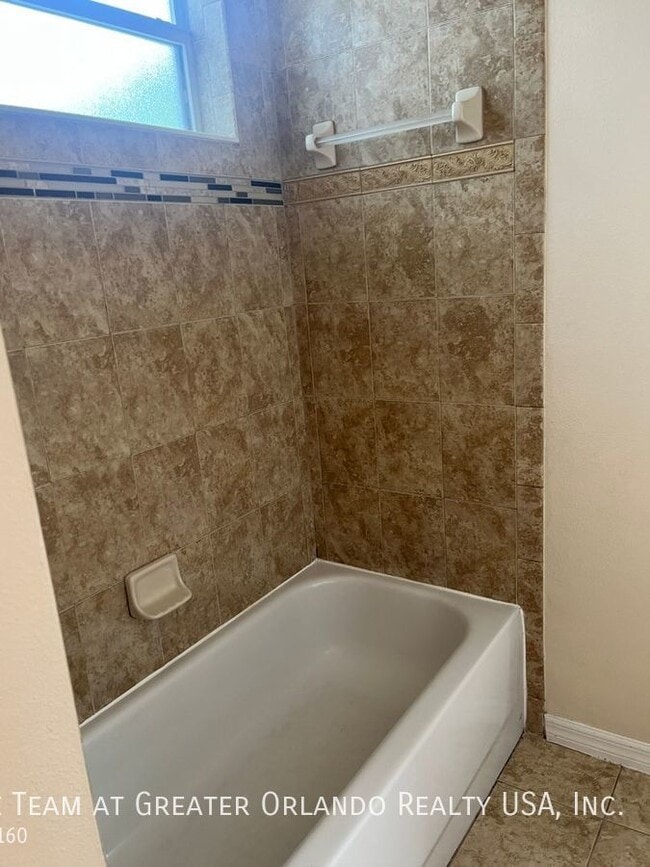 Building Photo - 1673 Scrub Jay Rd