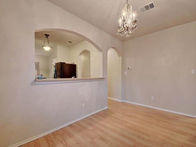 Building Photo - 1841 Amberwood Loop