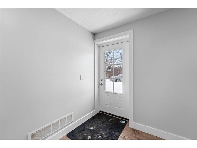 Building Photo - 1768 US-8