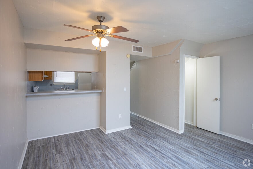 Mansion West - Living Room - 50th Place Apartments