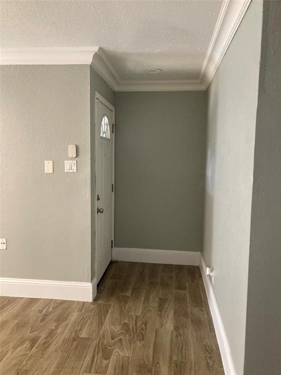 Building Photo - 12500 Sandpiper Dr