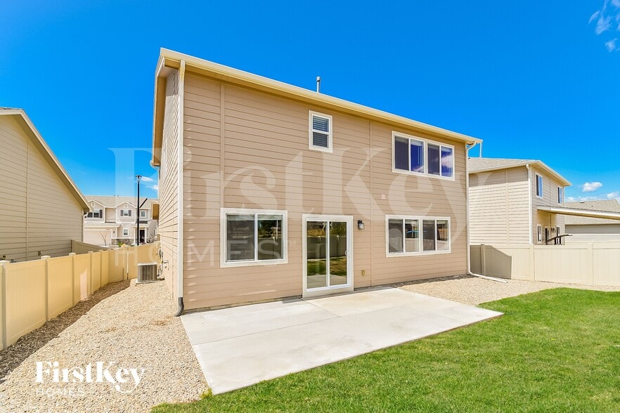 Building Photo - 7687 Benecia Dr