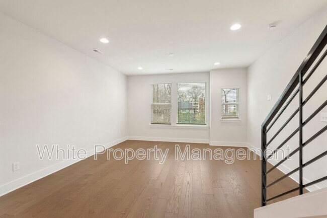 Building Photo - 5019 York Park Ln