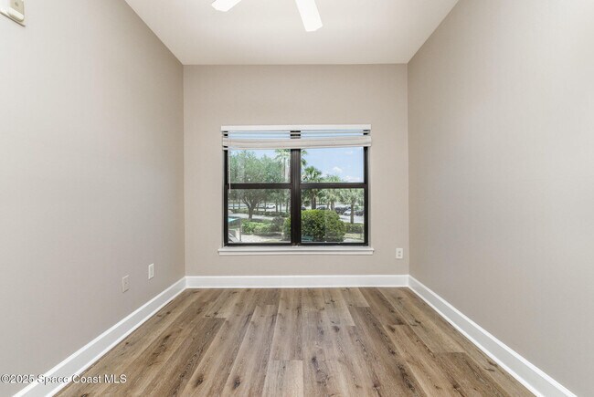 Building Photo - 6470 Borasco Dr