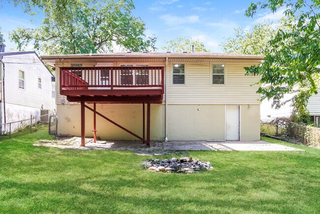 Building Photo - Ranch Style Home in KC!