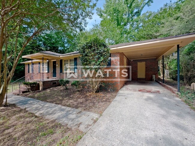 Building Photo - 3-Bedroom, 2-Bath Home in Center Point