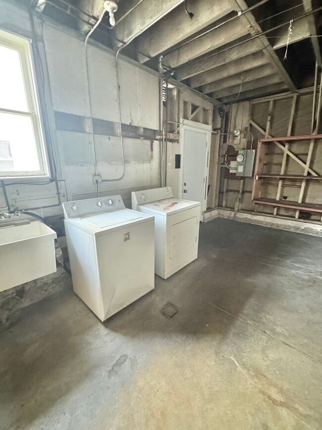 Building Photo - Charming Single-Family Home in Prime San Francisco Location