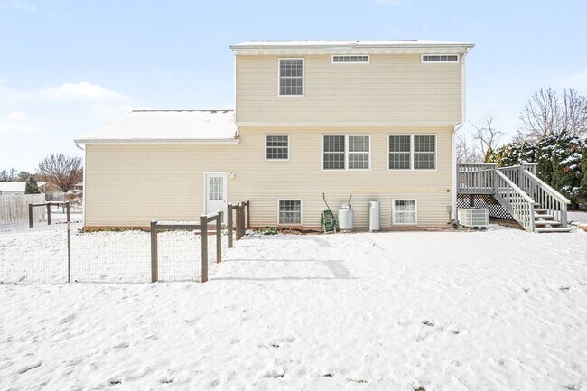 Building Photo - 3 Bedroom Home in Bainbridge