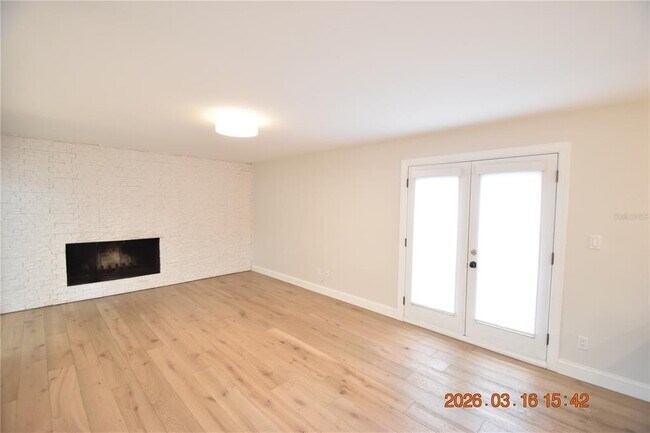 Building Photo - 571 Luzon Ave