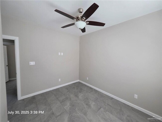 Building Photo - 24 Israel E Ave