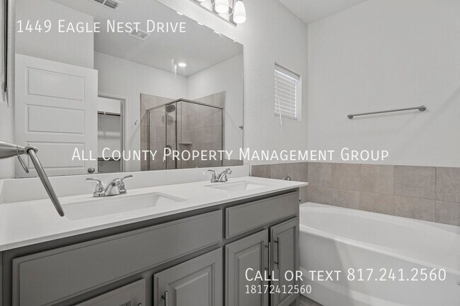 Building Photo - 1449 Eagle Nest Dr
