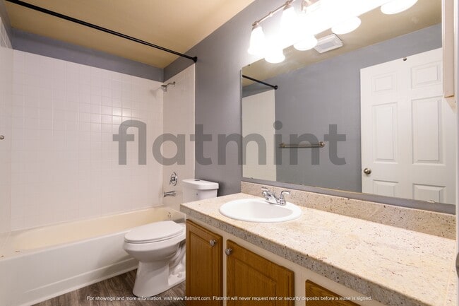 Building Photo - 12636 100th Ln NE