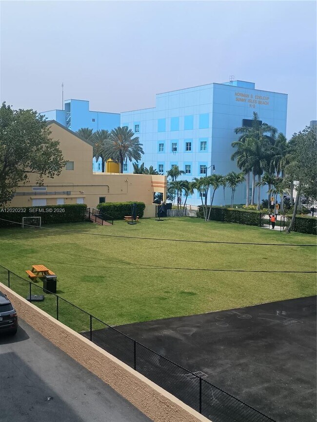 Building Photo - 18100 Atlantic Blvd