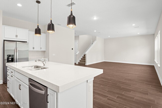 Building Photo - 489 Caiden Dr