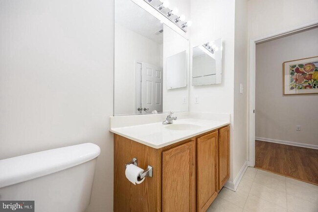 Building Photo - 9549 Wedge Way