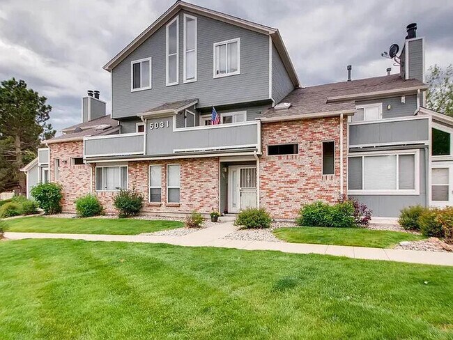 Primary Photo - Condo