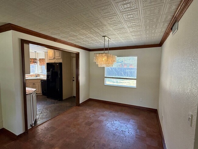 Building Photo - 1833 Westminster Pl