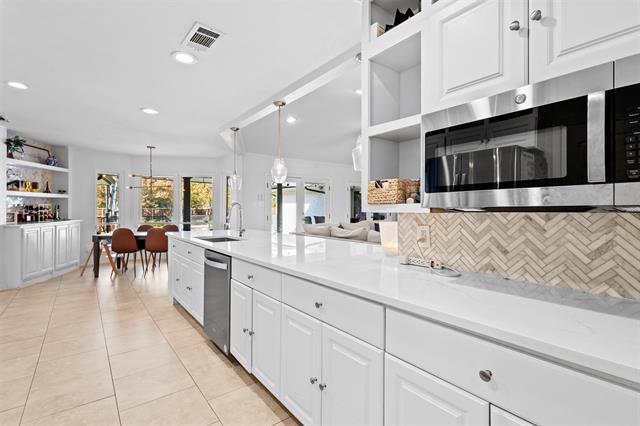 Building Photo - 3707 Pallos Verdas Dr