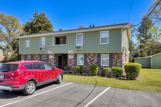 Building Photo - 325 B Verdery Drive