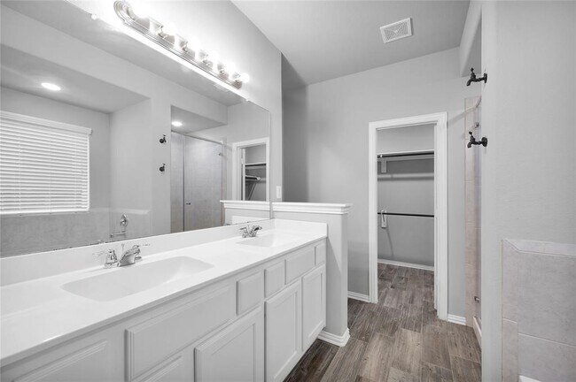 Building Photo - 3137 Dunsmore Manor Ct