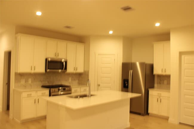 Building Photo - 30114 Ousel Falls Ln