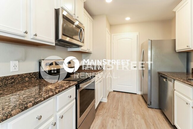 Building Photo - 23014 Bellini Dr
