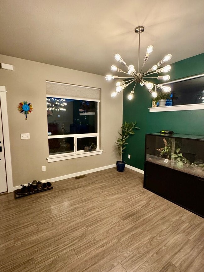 Building Photo - Chic & Comfortable 3-Bed Home in Bozeman’s King Arthur Park