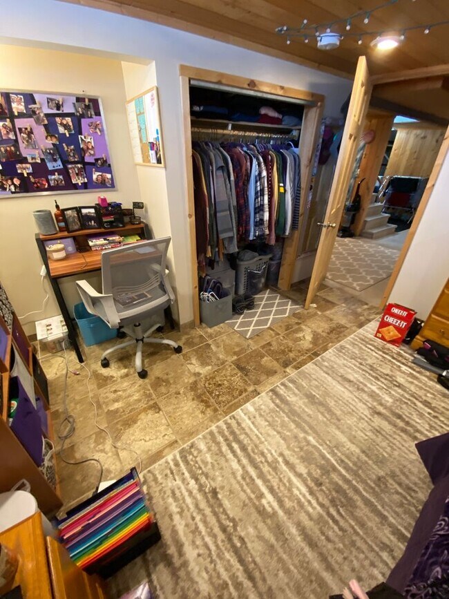 Building Photo - 1226 Missouri Ave