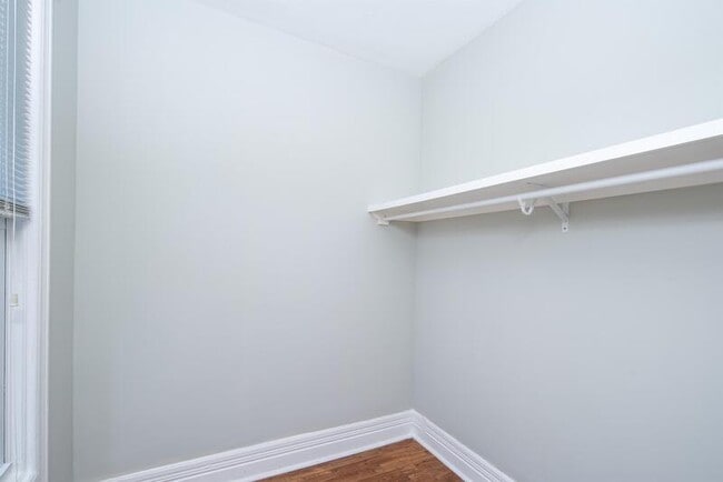 Building Photo - 233 Stow Ave