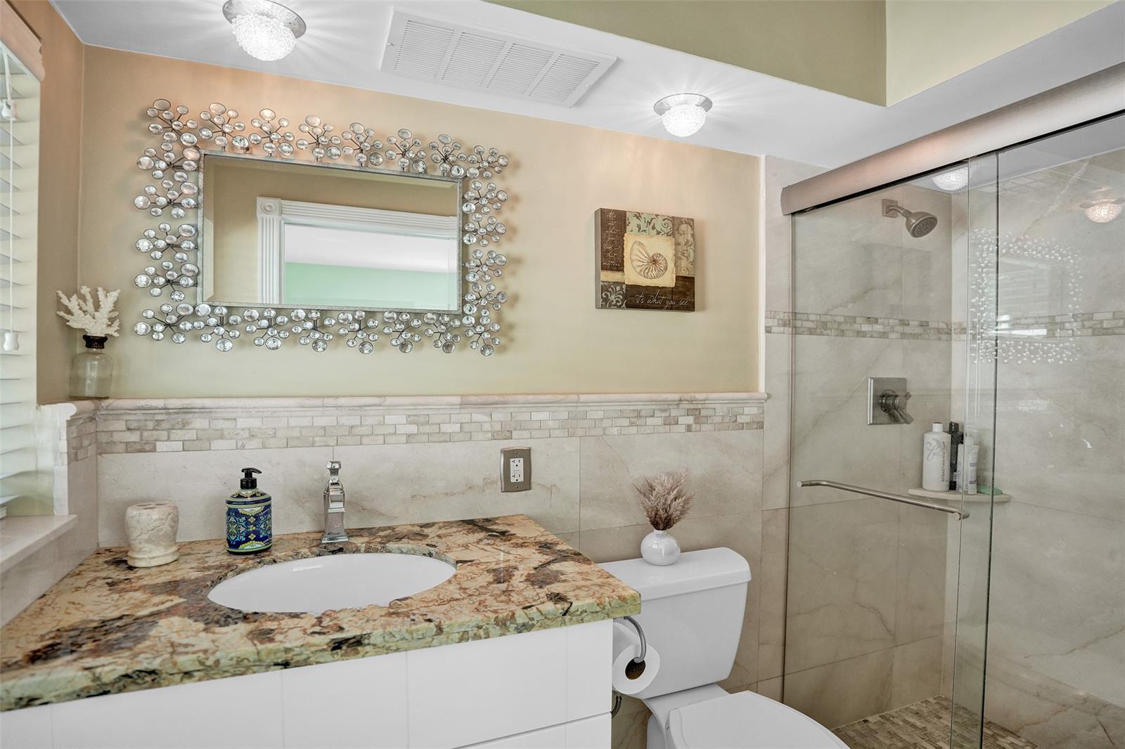 Building Photo - 3406 Robbins Rd