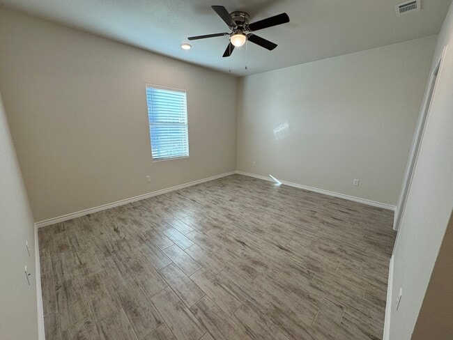 Building Photo - 5108 Rose Petal Ct