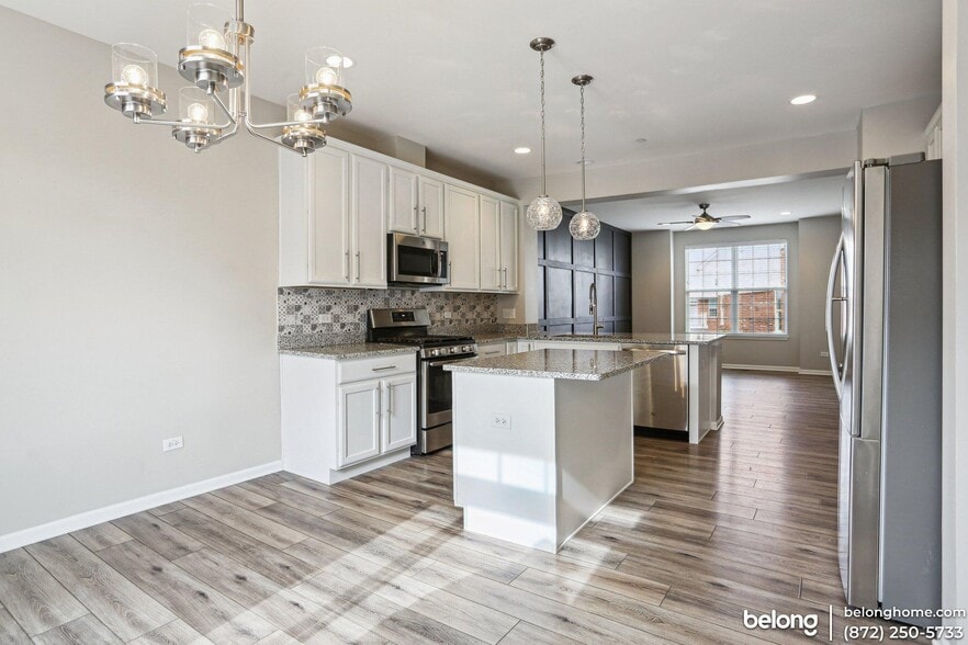Building Photo - 2909 Madison Dr
