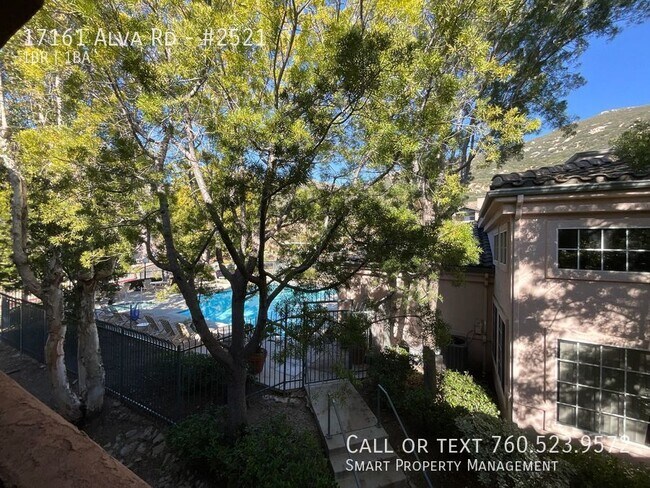 Building Photo - Gorgeous 1 bedroom upper level condo with ...