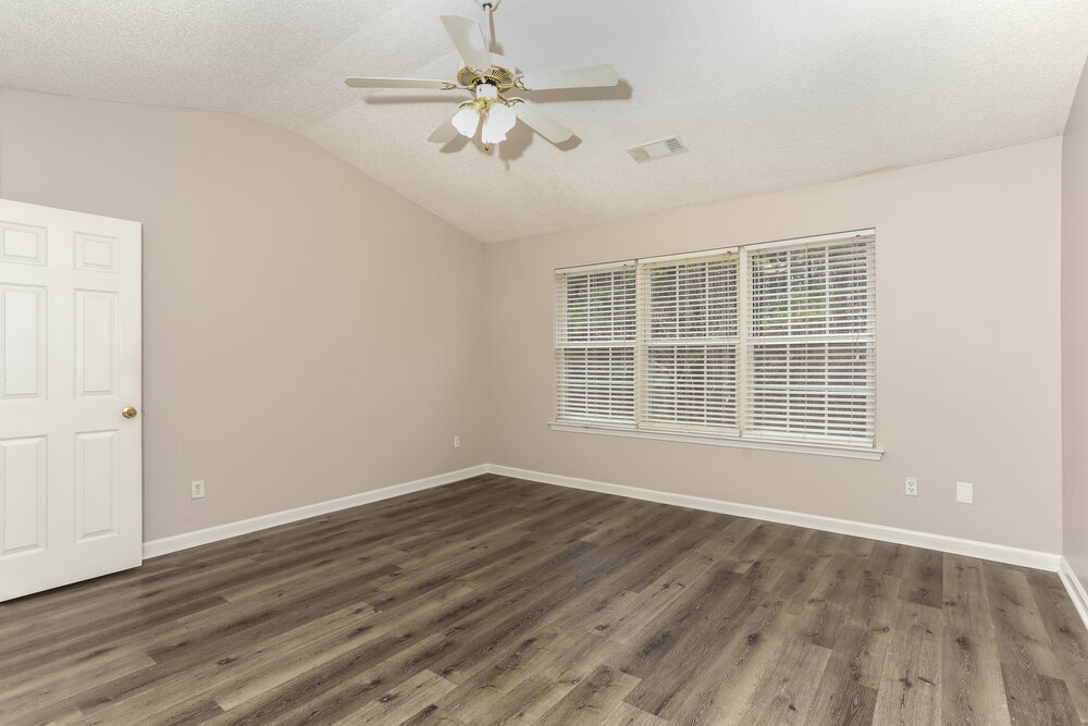 Building Photo - 340 Parkway Rd