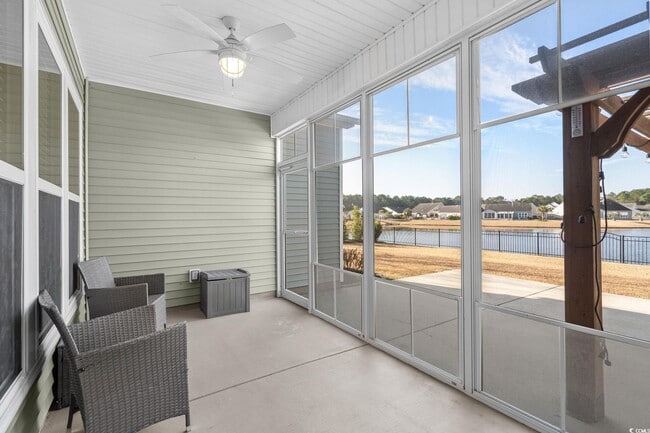 Building Photo - 2401 Hobart St