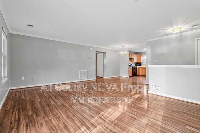 Building Photo - 4323 Apple Orchard Ln