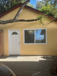 Building Photo - 1440 Drake Way