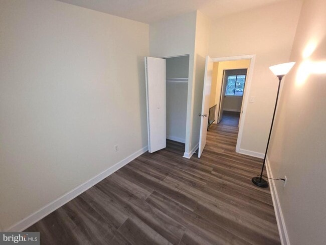 Building Photo - 5407 Fallriver Row Ct