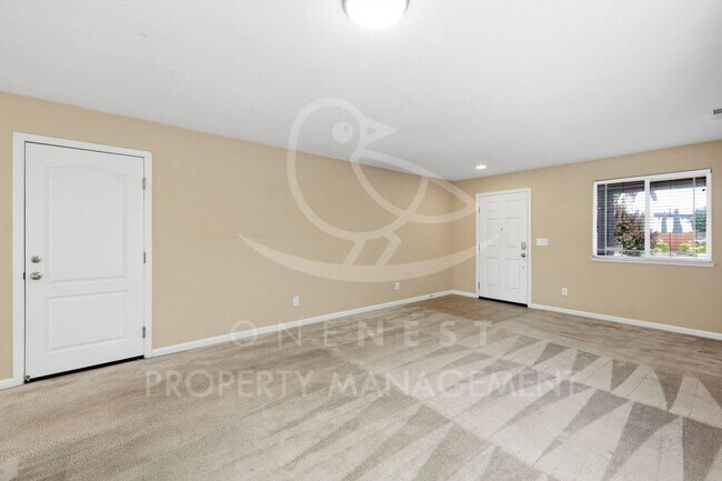 Building Photo - 2708 Woodfield Way