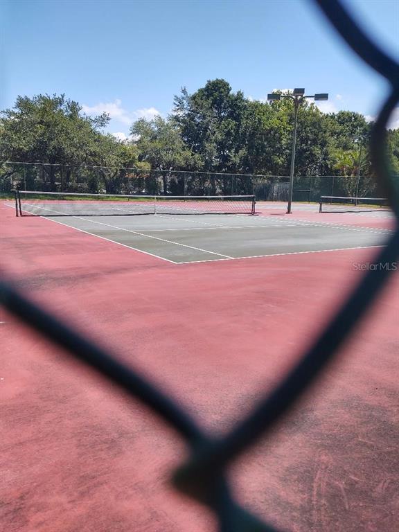 Building Photo - 3874 Lake Shore Dr